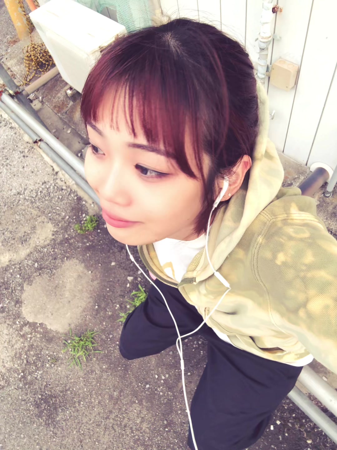 @酒井ひな