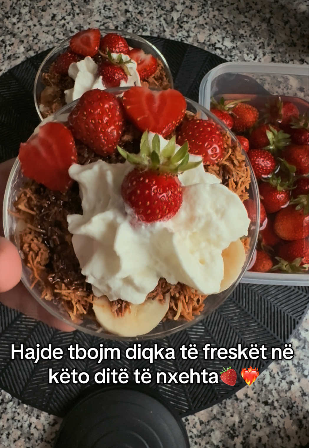 @Qendresa.