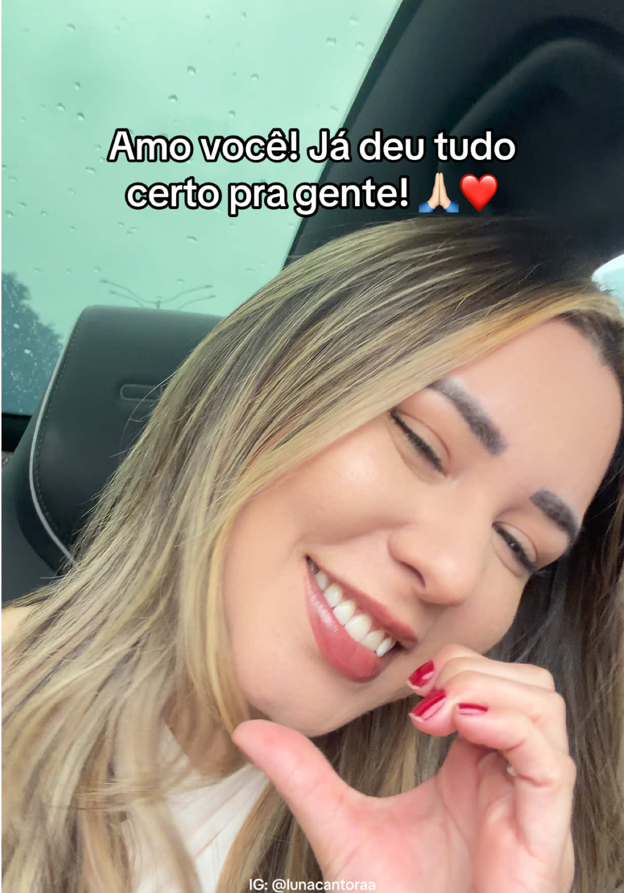 @Luna