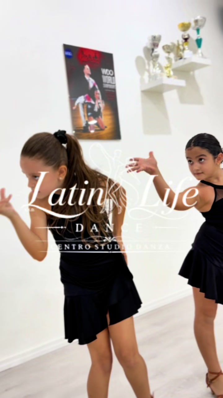 @Latin Life Dance_Patern&ograve;