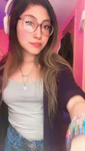 @๐ซ๐คAna Diaz 19๐ซ๐ค