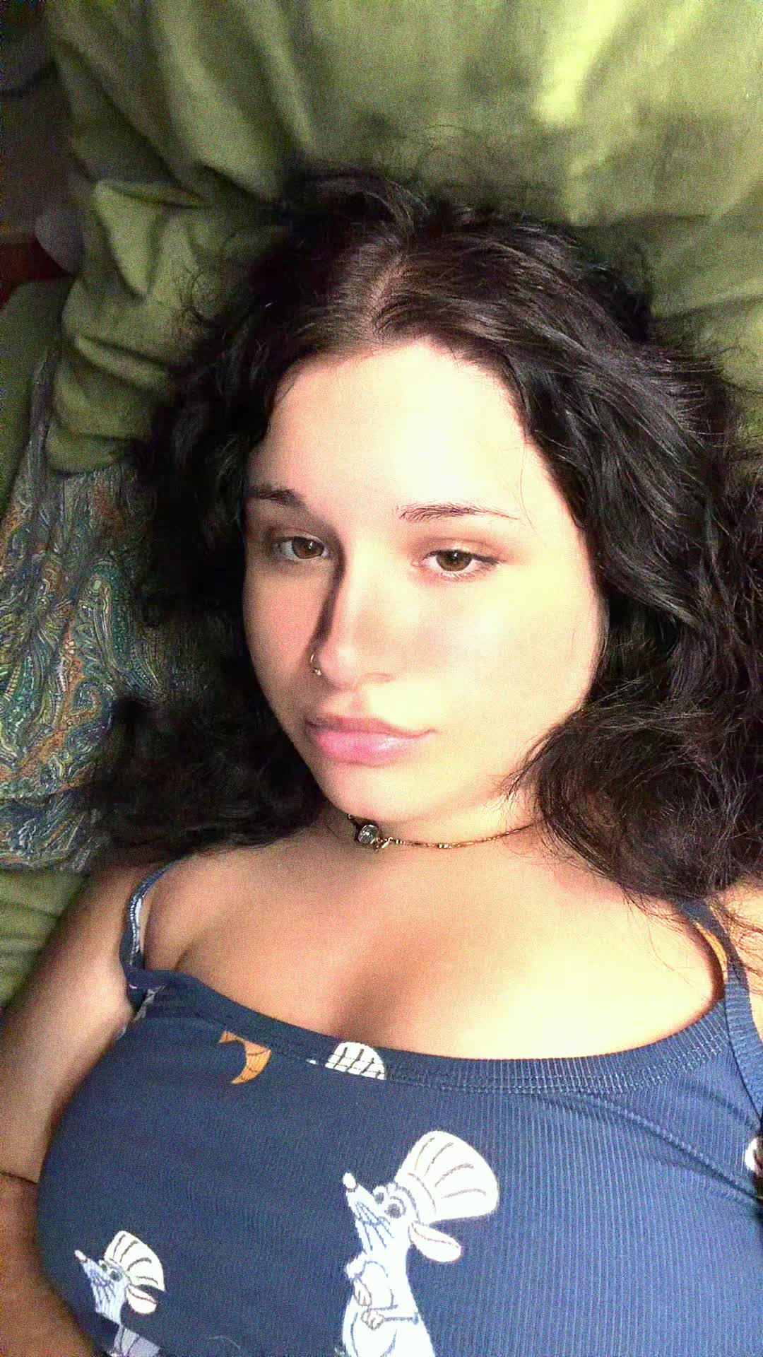 @itsnaaava
