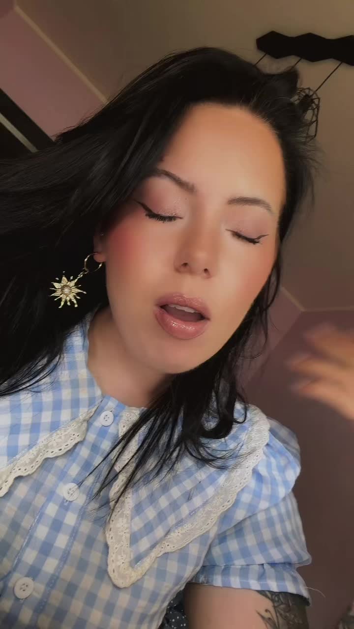 @Thehighpriestessinscorpio 🕊️