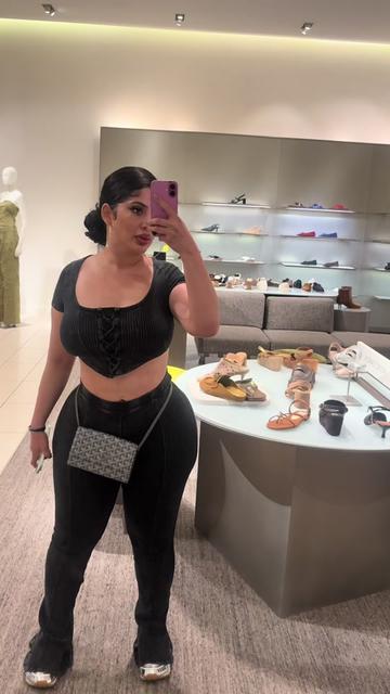 @Nadia Ali 🇵🇰