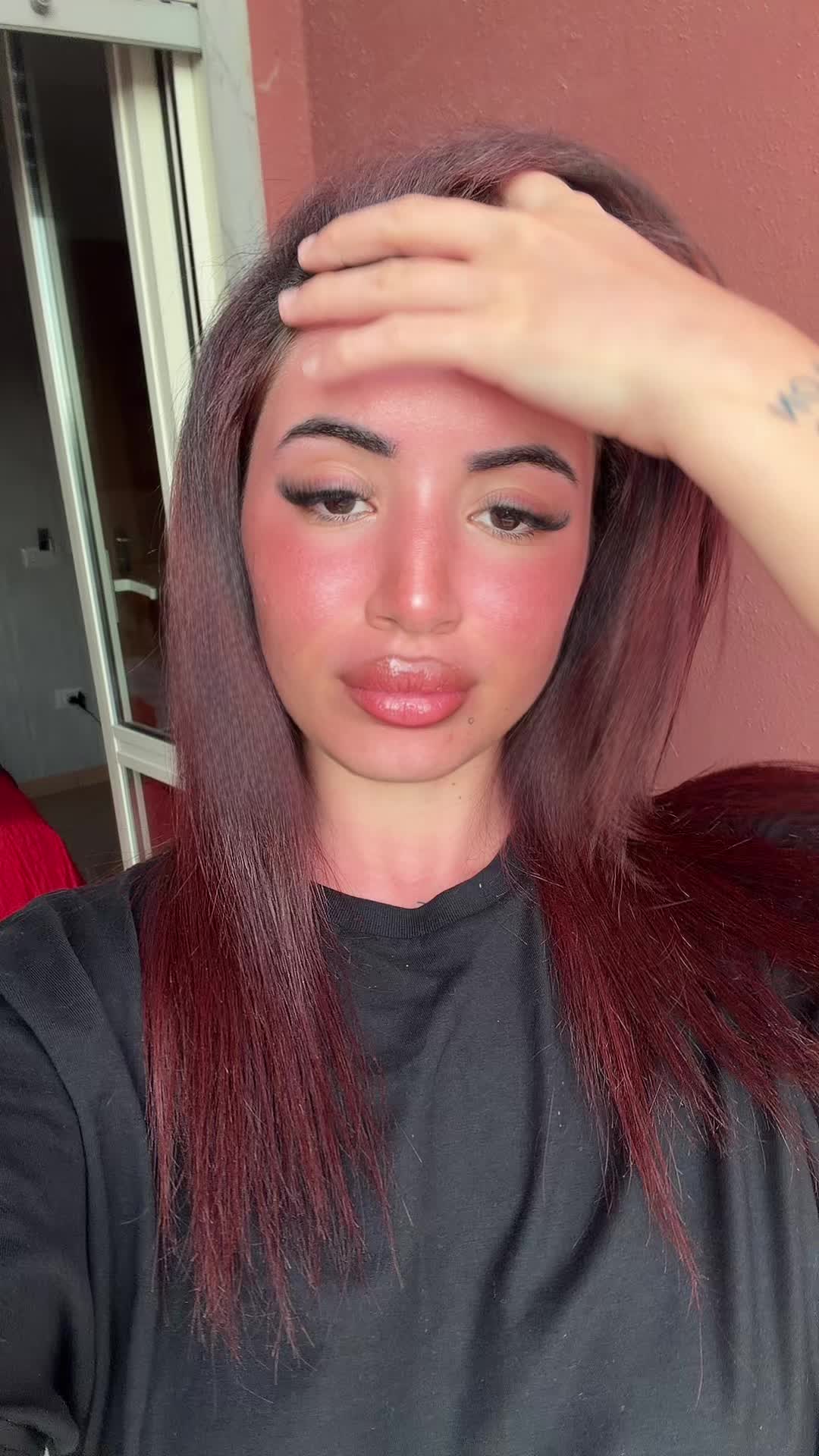 @🌟𝐓𝐇𝐄𝐑𝐄𝐀𝐋𝐌𝐁17🌟