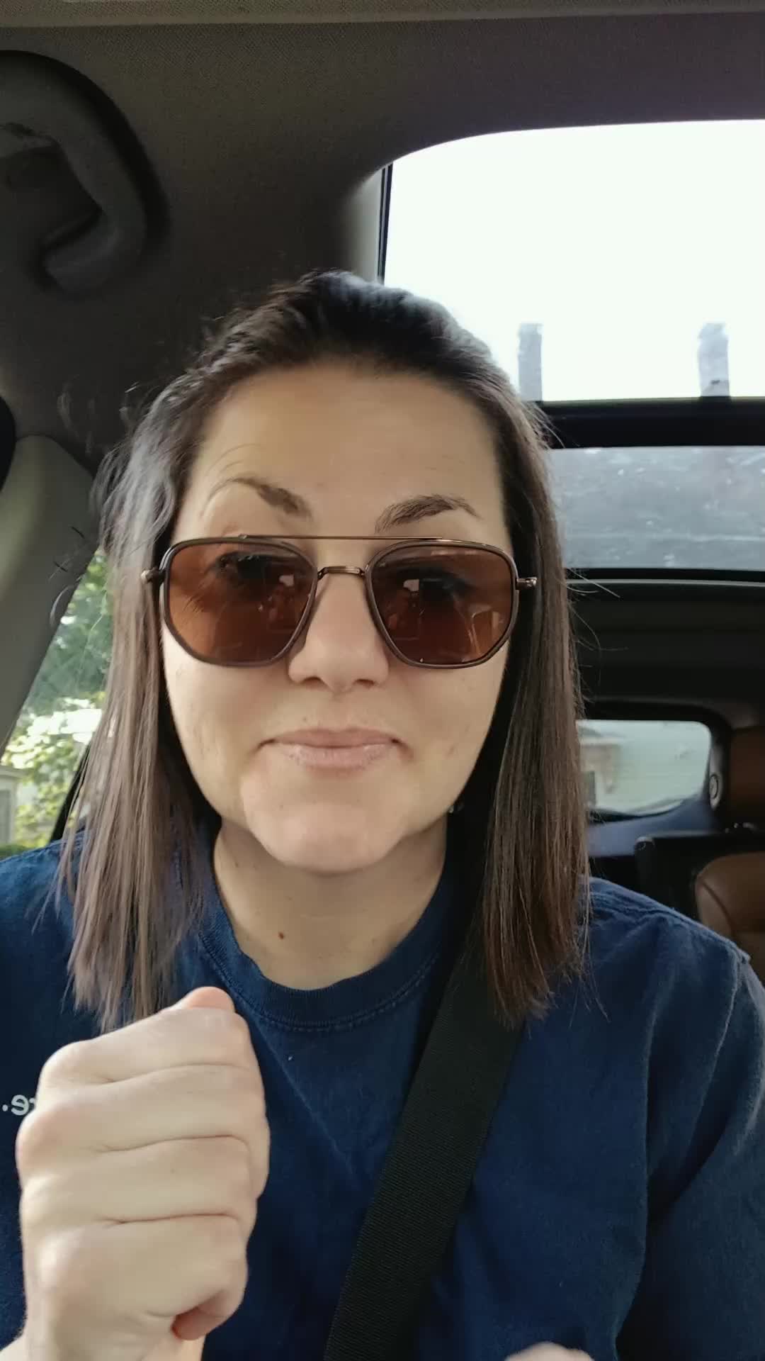 @Laura ✨️❤️