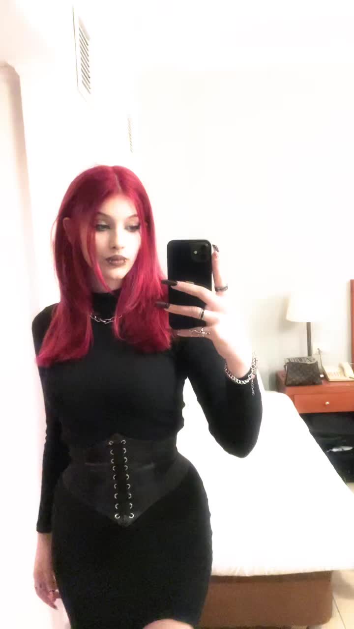 @🏍️