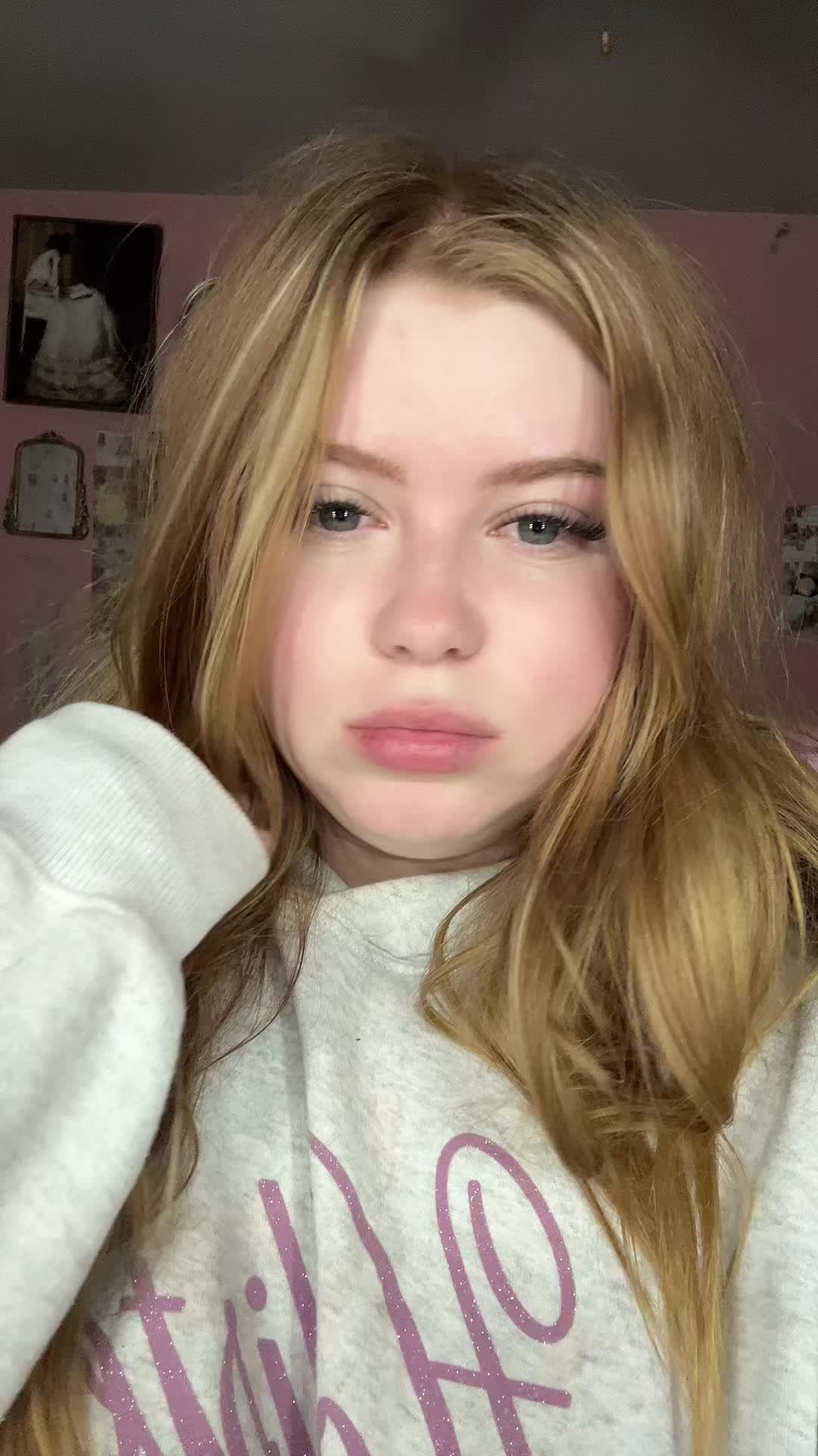 @Alexis🪽🦢