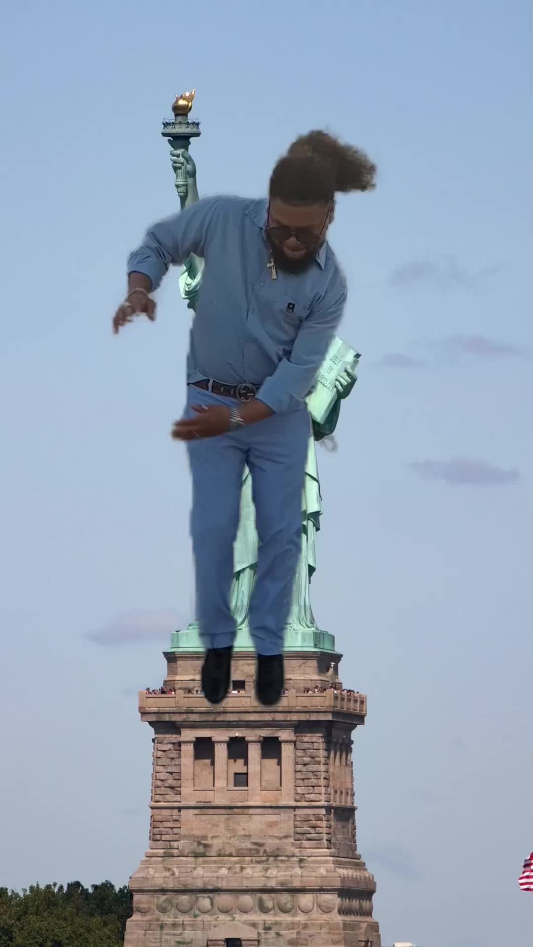 @🤴🏾🇺🇲DouggyKing🇺🇲⚔️🏰🐺🐻