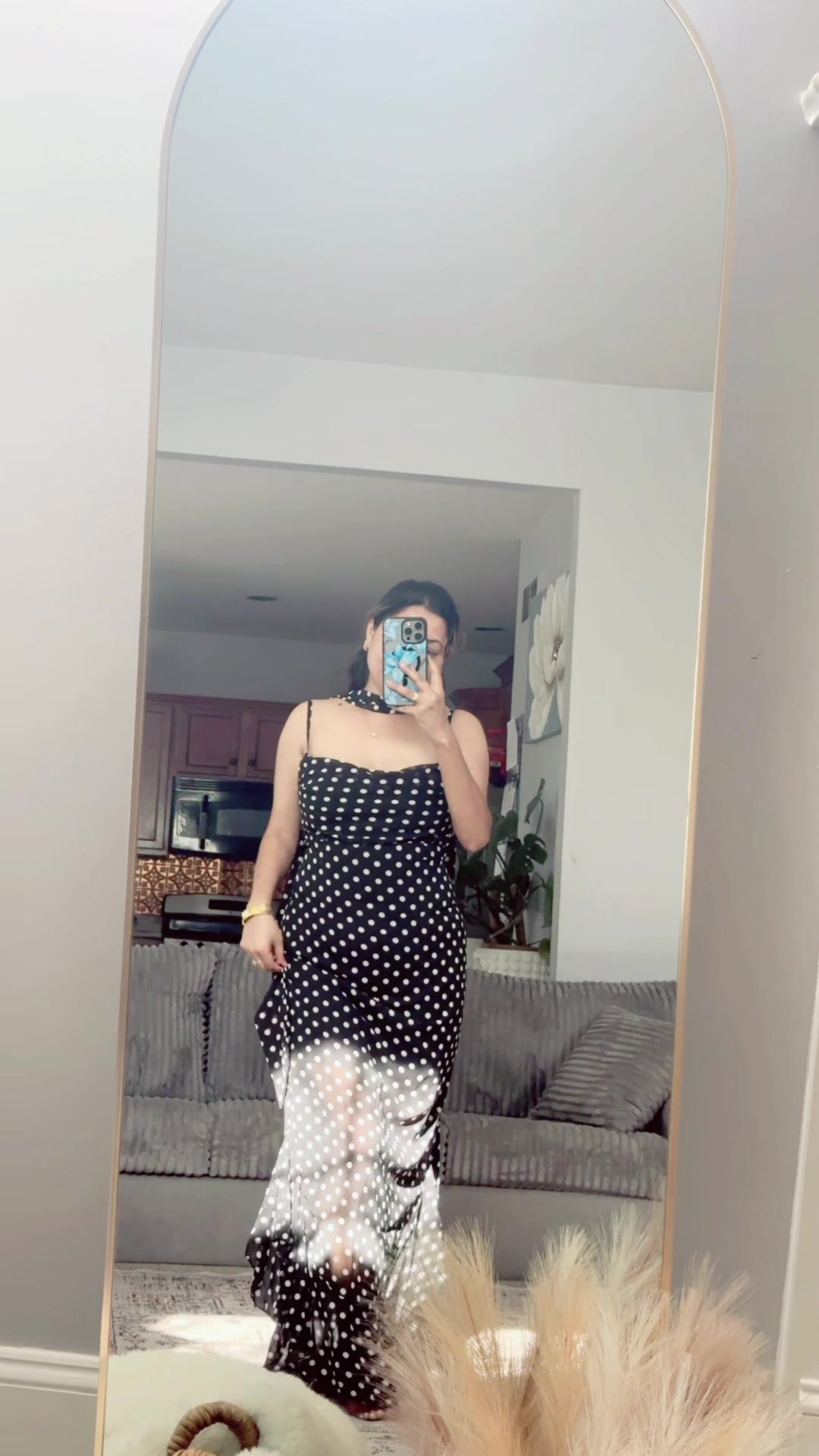 @Naina_🕊️🦋