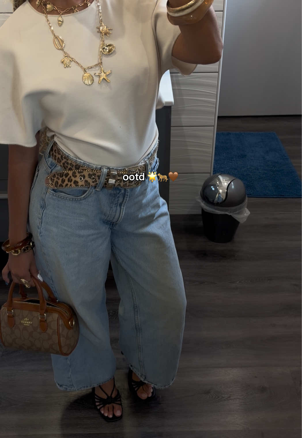 @Ad&eacute;la&iuml;de 🫶🏽