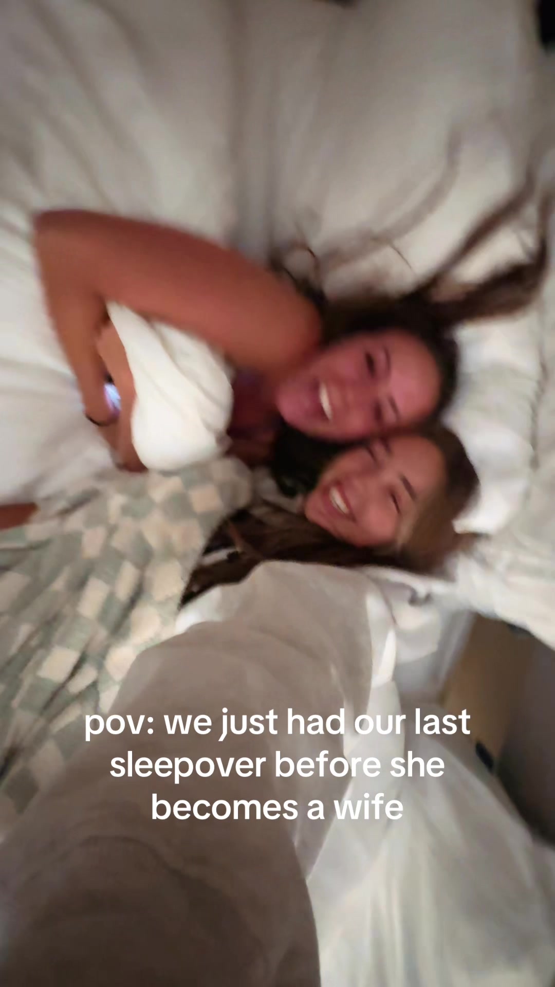 @lindseyjo