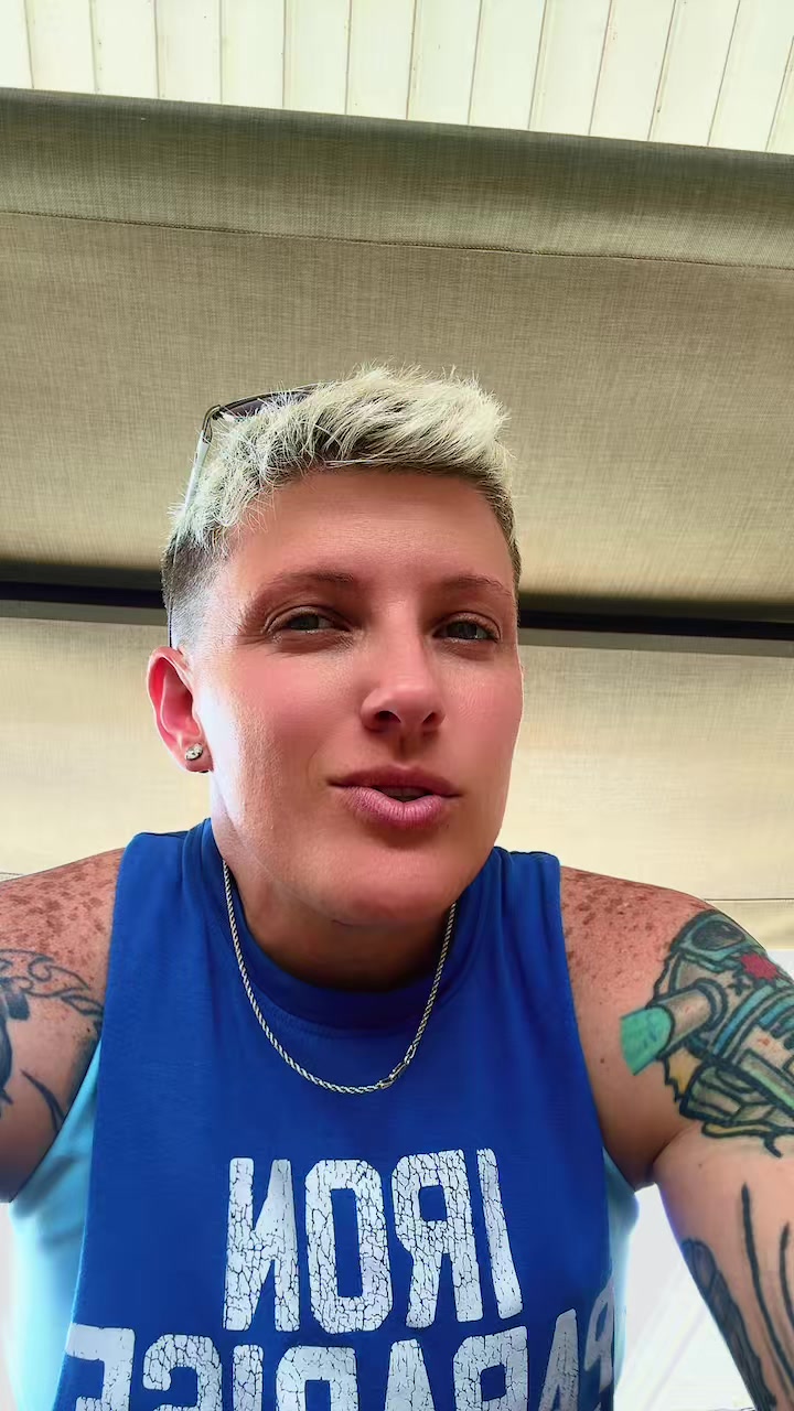 @BRITT🏳️🌈
