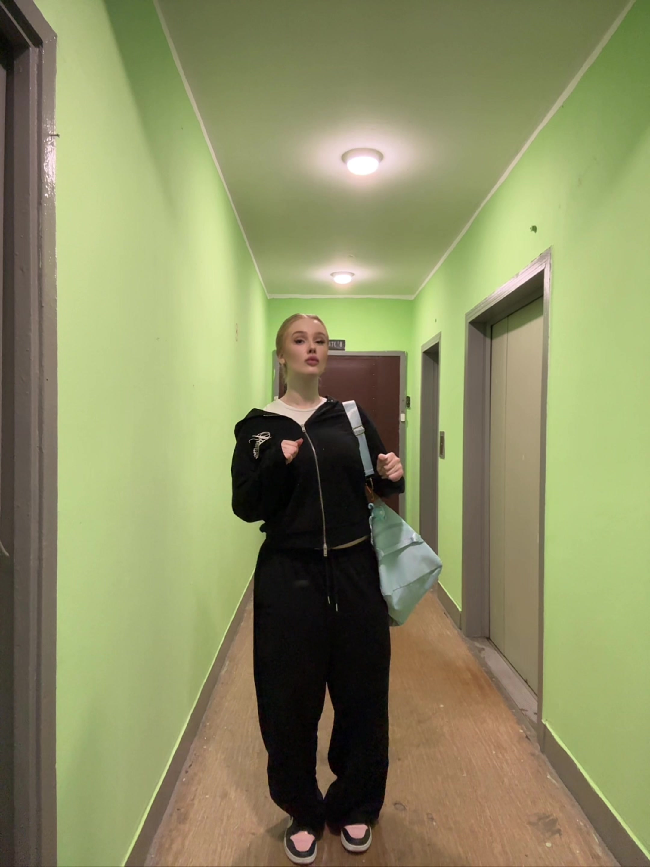 @Лера блонди