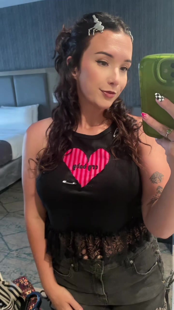 @SewingHailey