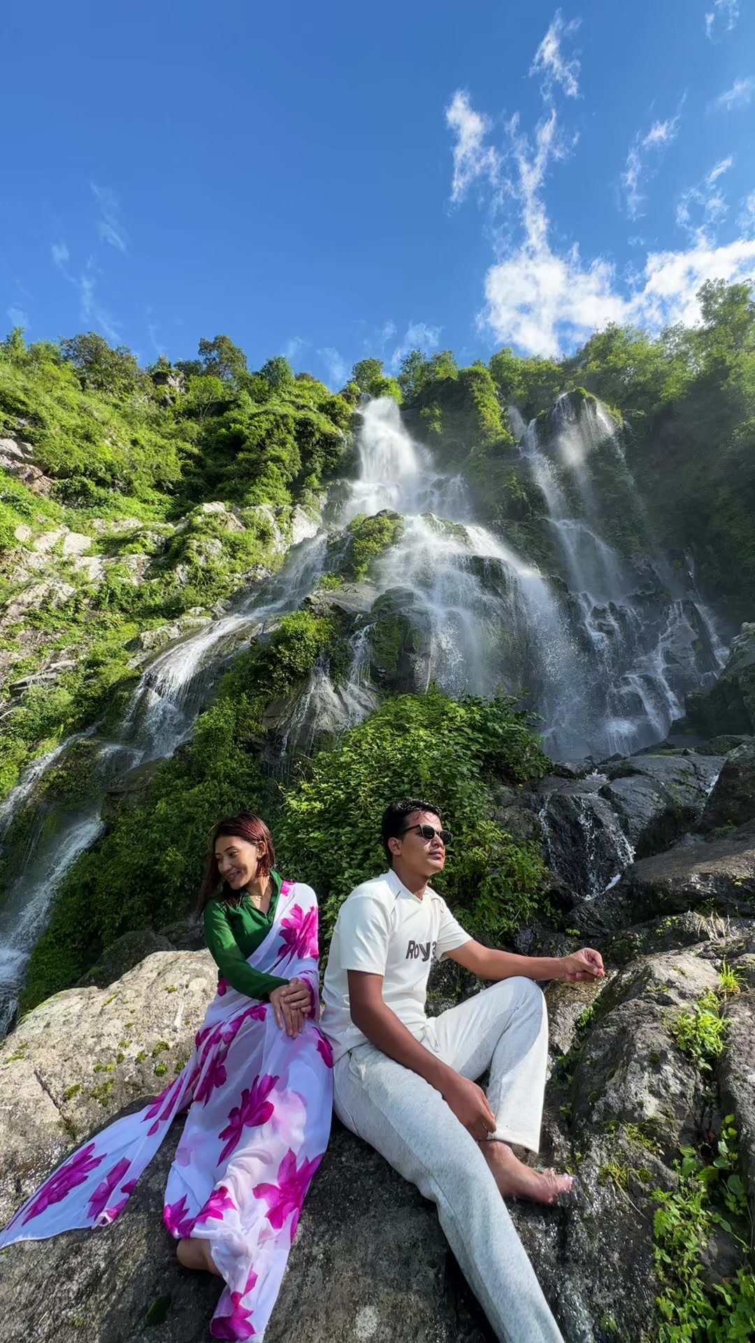 @Priti Gurung🧿