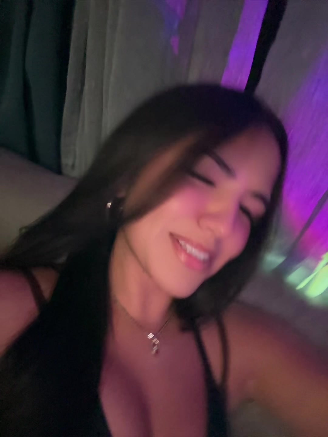 @I s a b e l l a 🦋