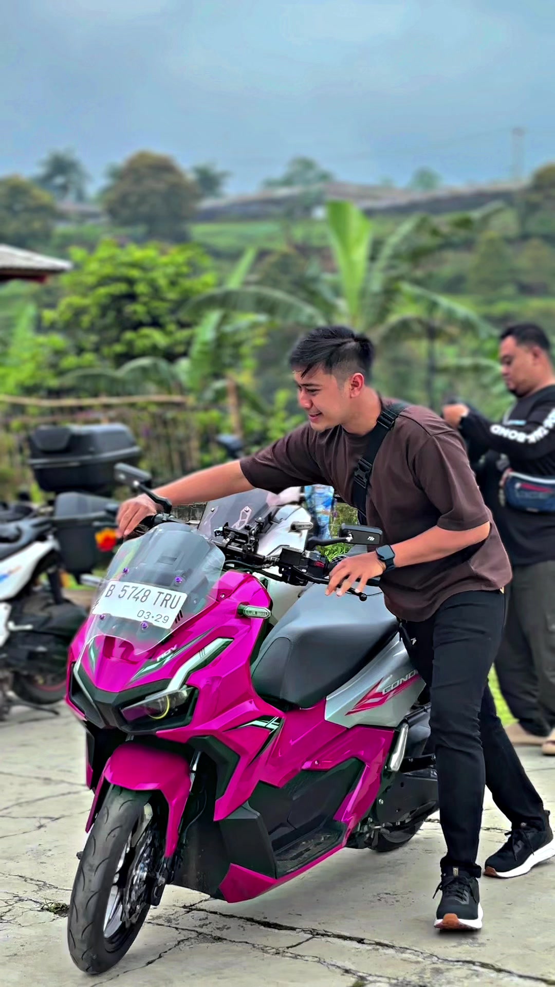 @𝗔𝗡𝗗𝗥𝗘📌