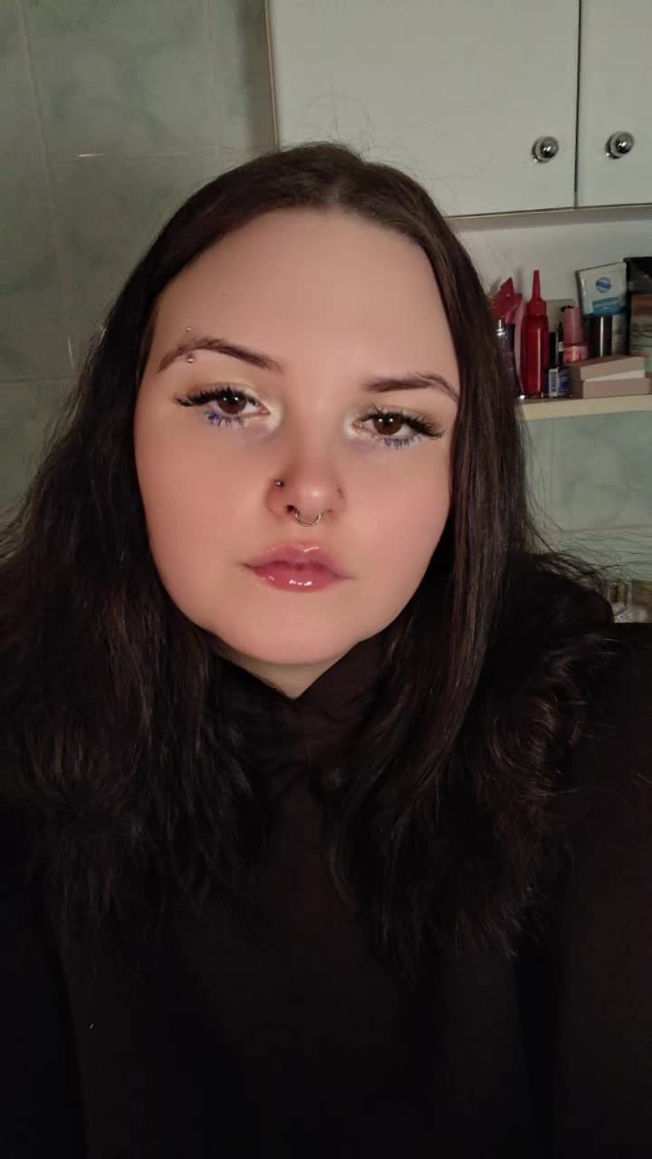 @Vanileya