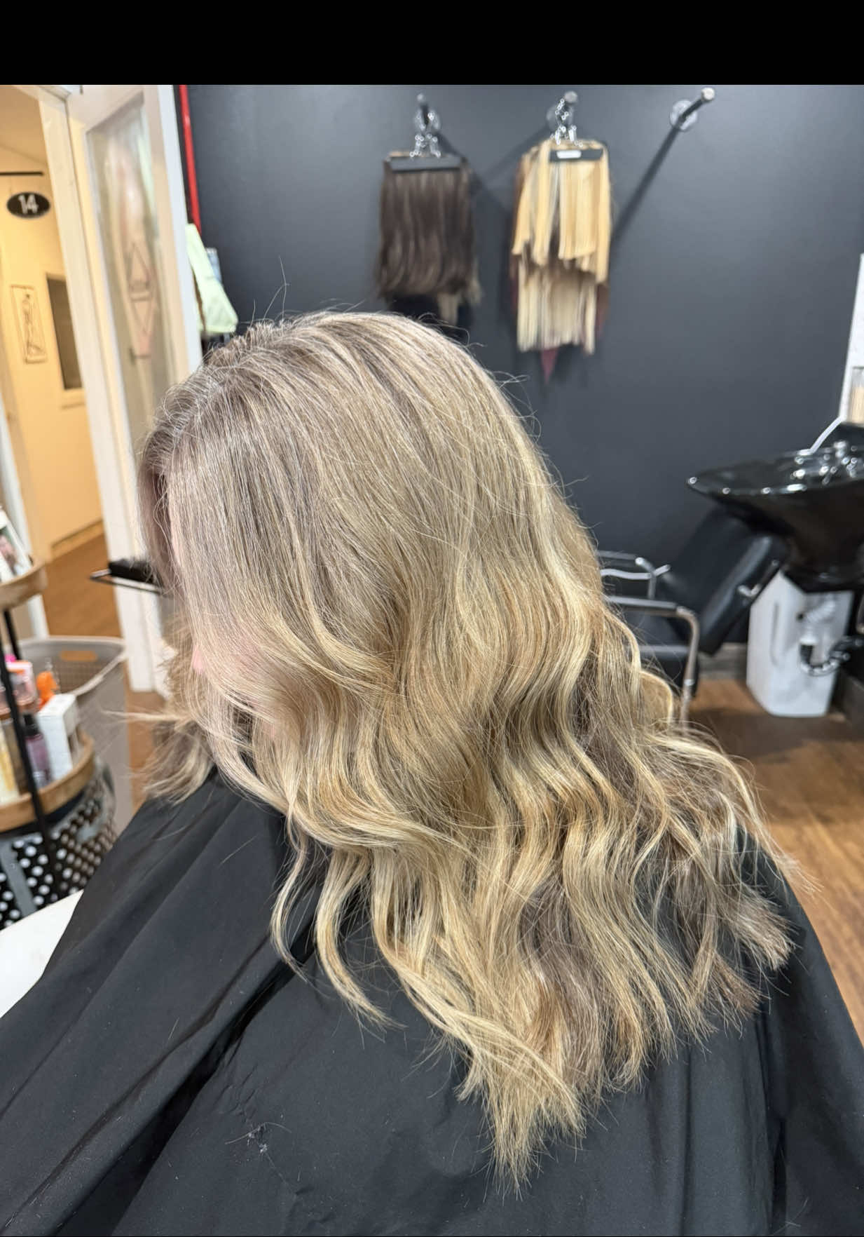 @Hayli Moore | Hairstylist