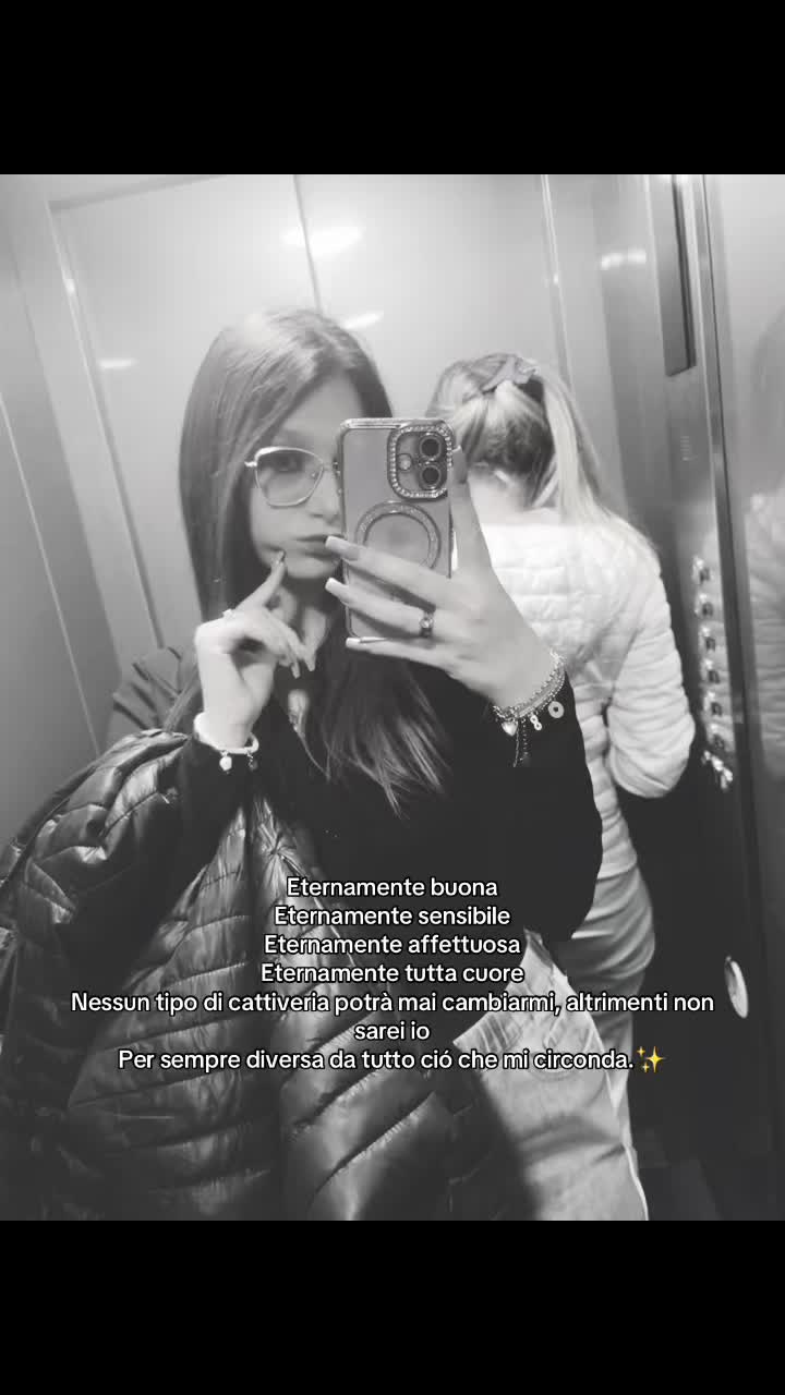 @Bambolina🦋🩷