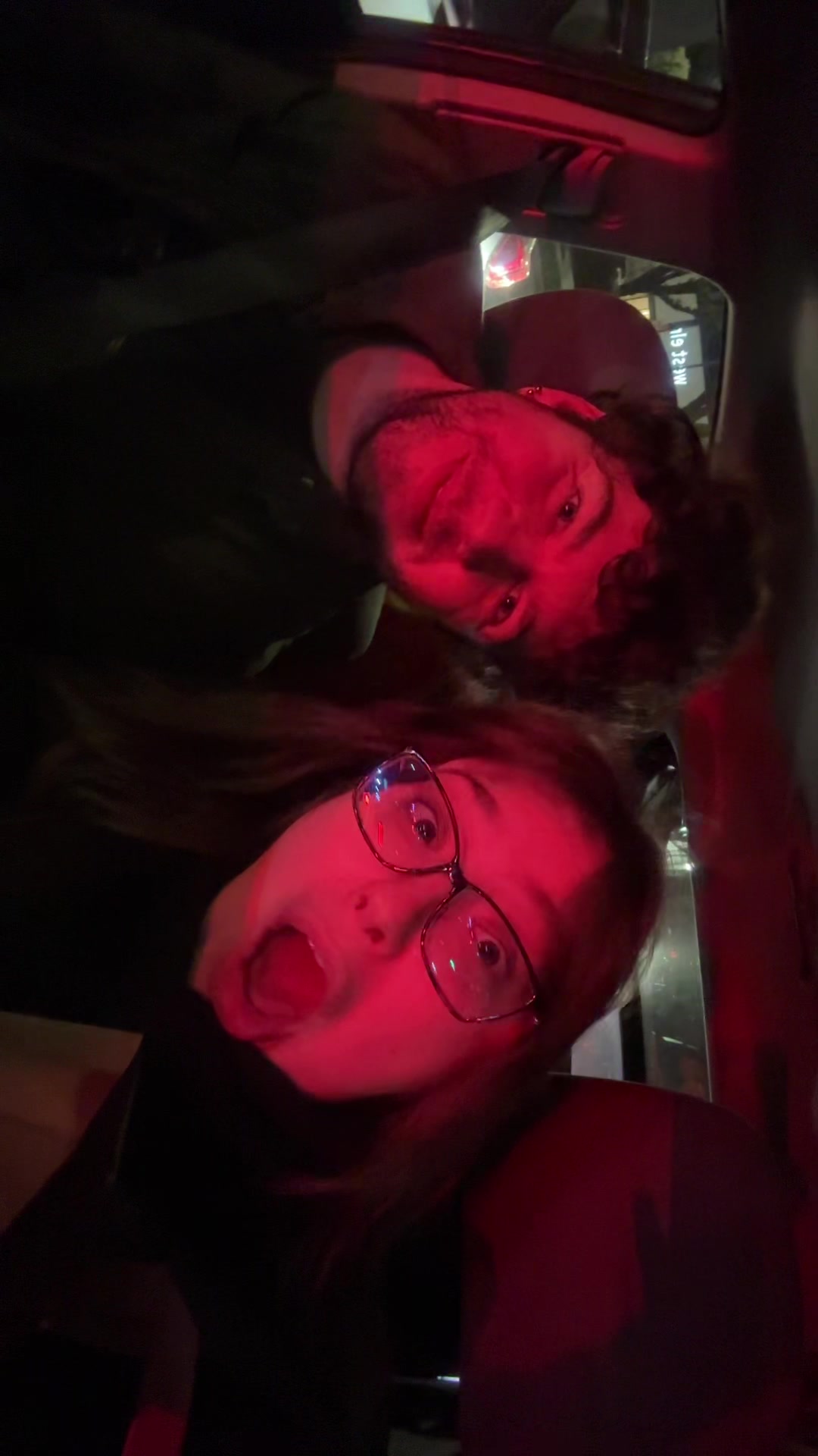 @E L L A
