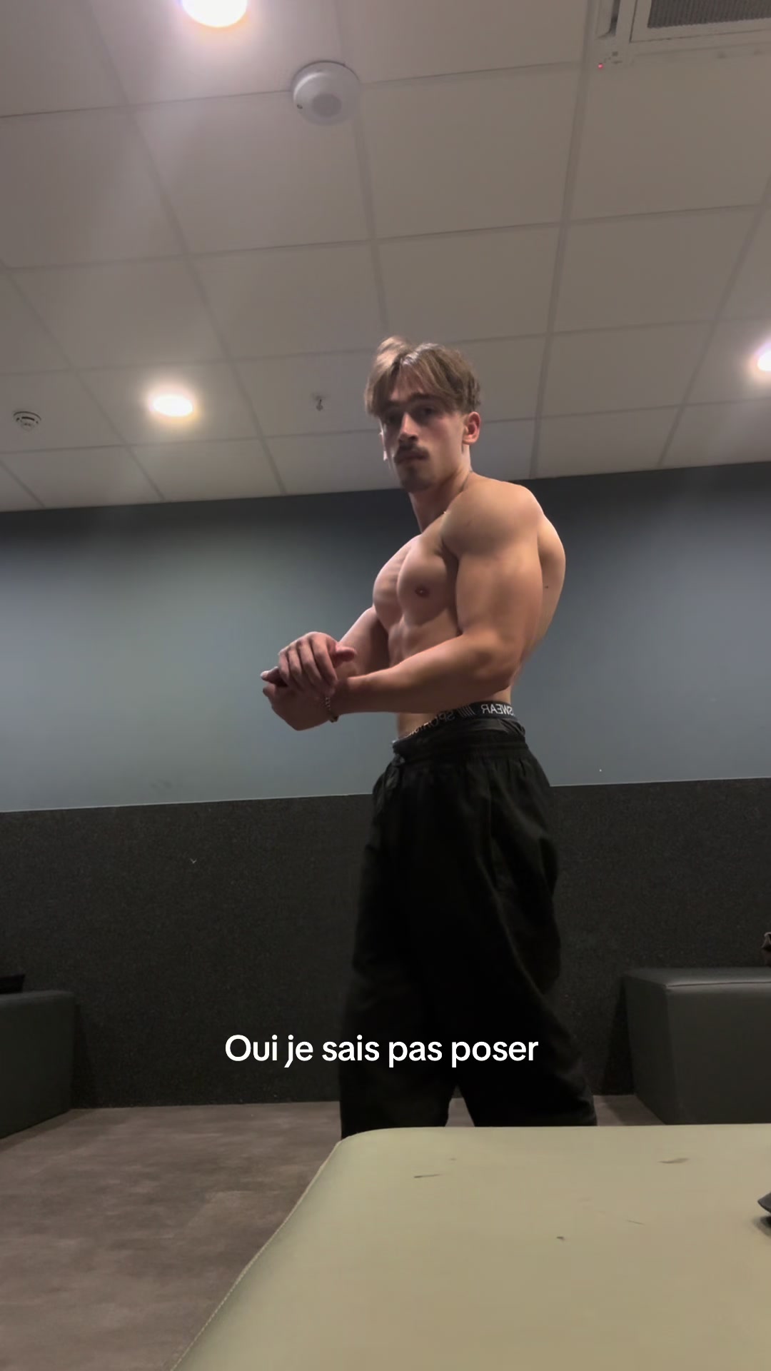 @colinhio