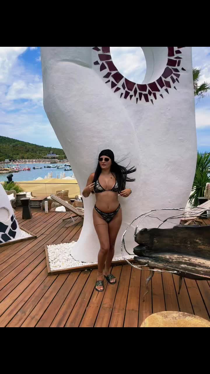 @Elena Inturri