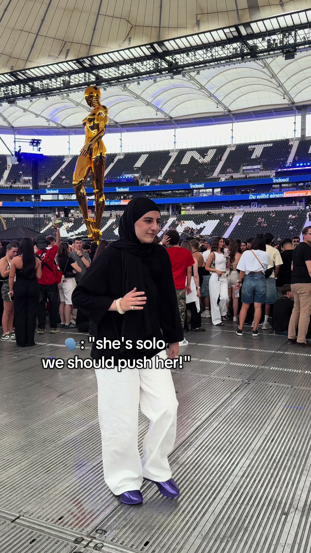 @Zey