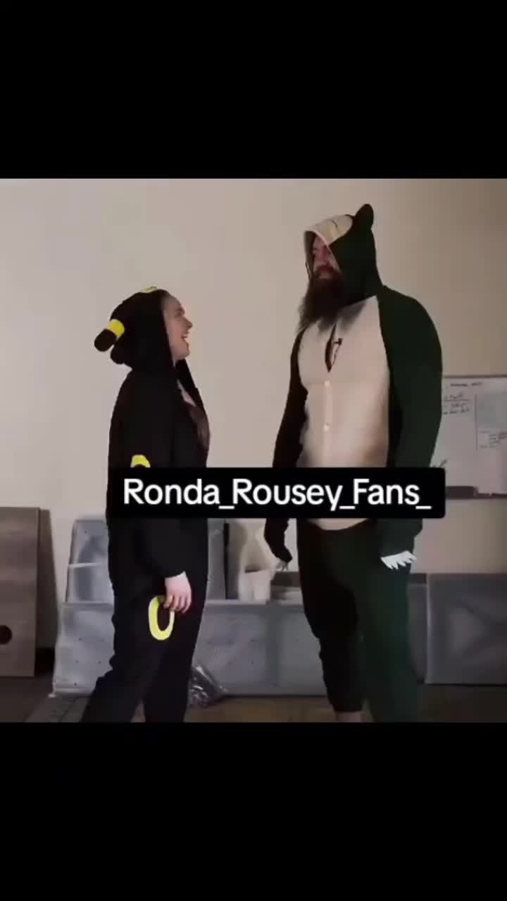 @Ayesha🧕
