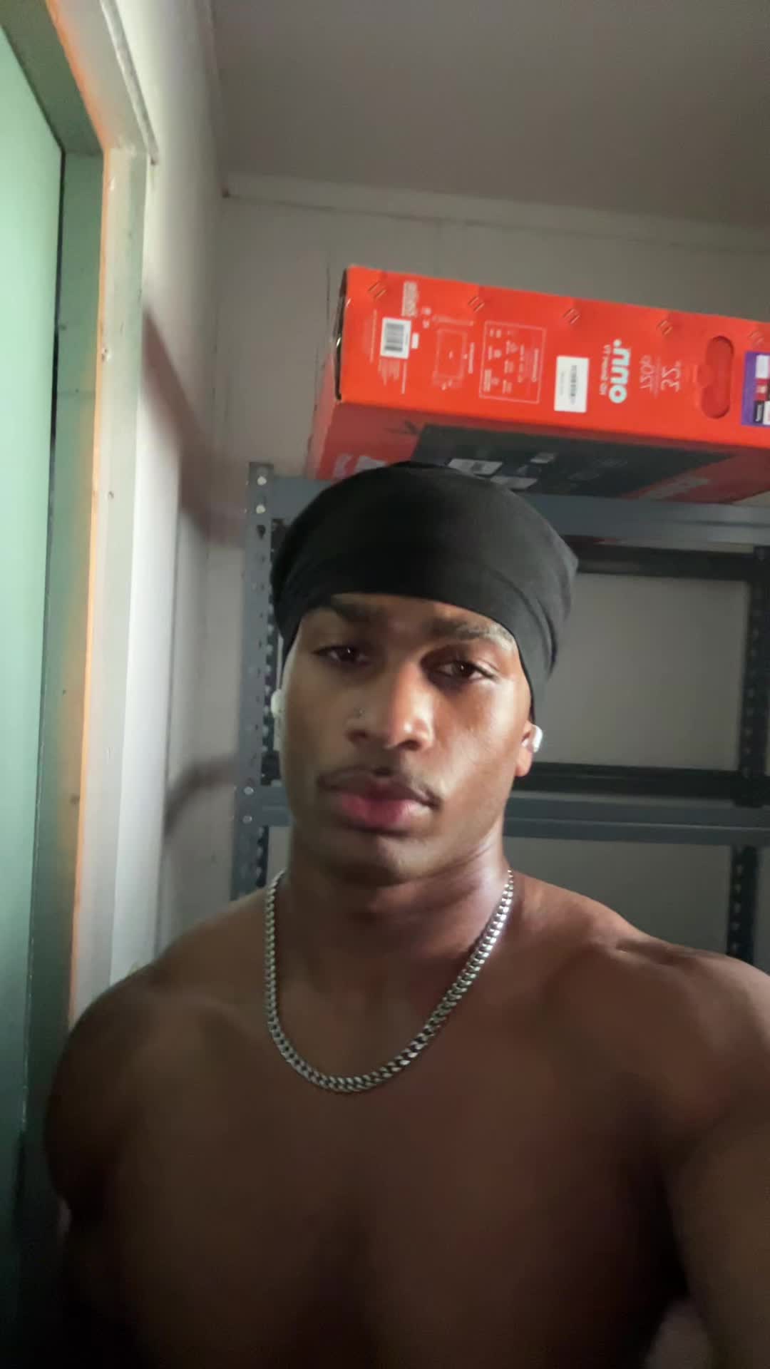 @KT