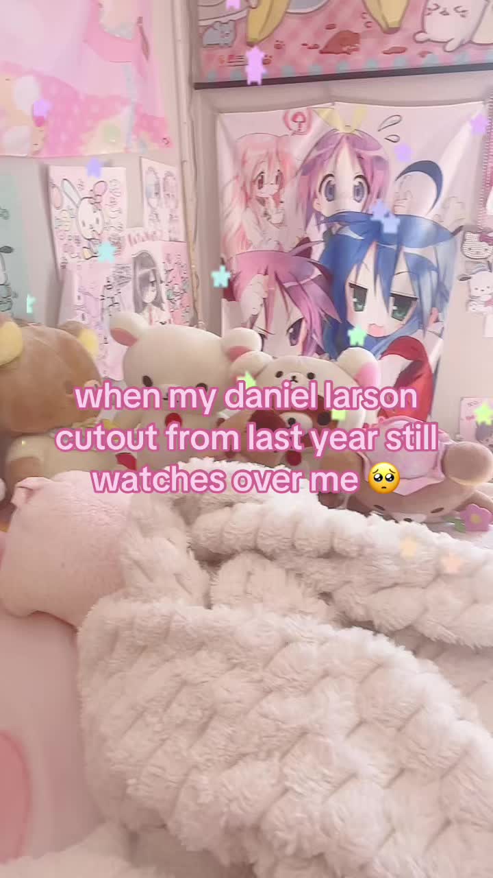 @˚₊‧꒰ა 𝒟𝑒𝓃𝒾𝓈𝓀𝒶 ໒꒱ ‧₊˚