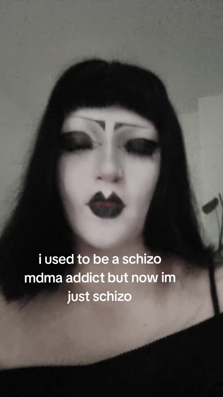 @sedated.doll