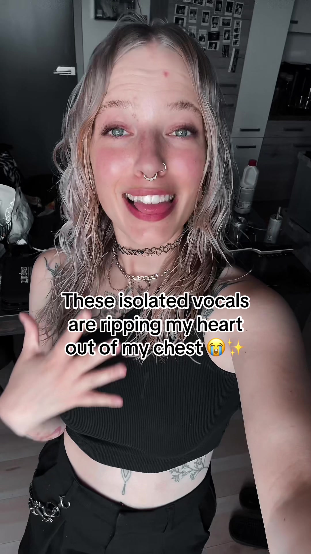 @moshshelle
