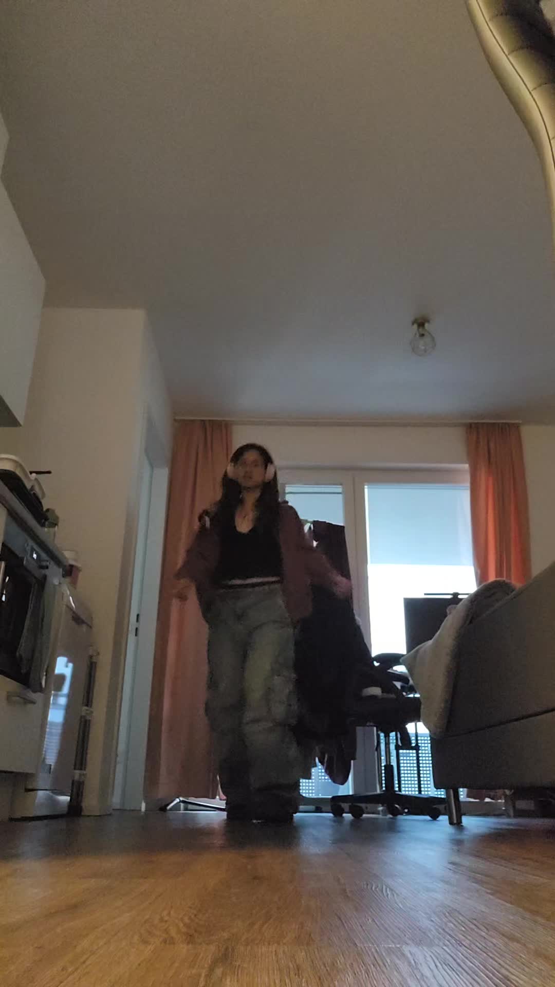 @Jade