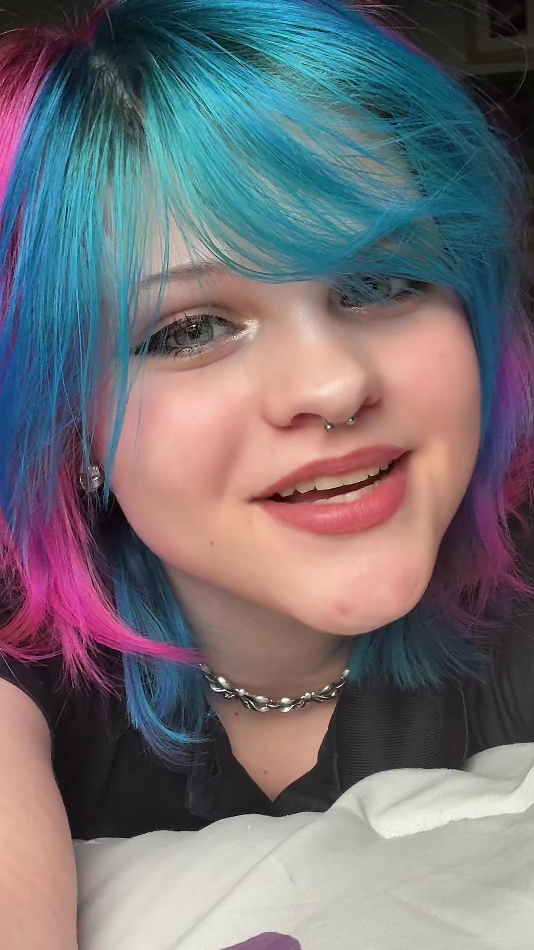 @Emi 🏳️&zwj;🌈