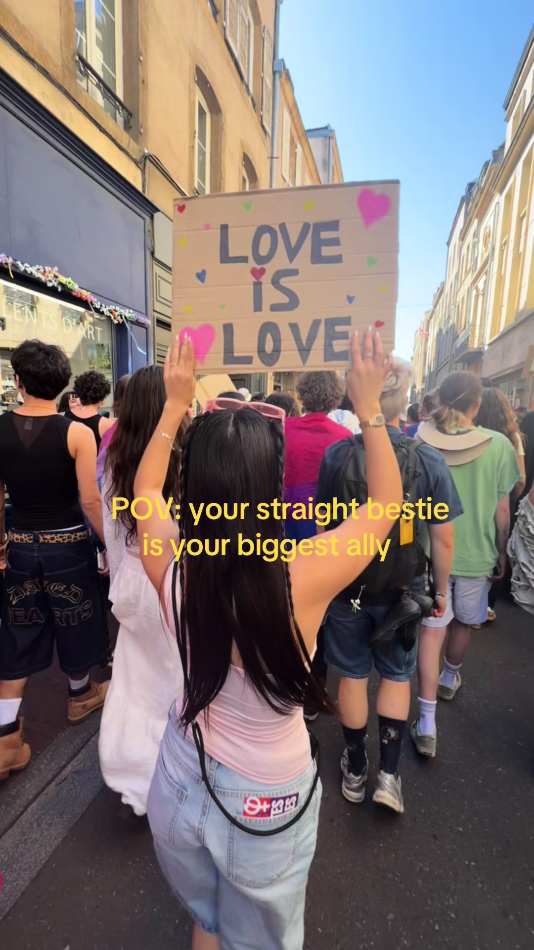@Luca 🐝✨