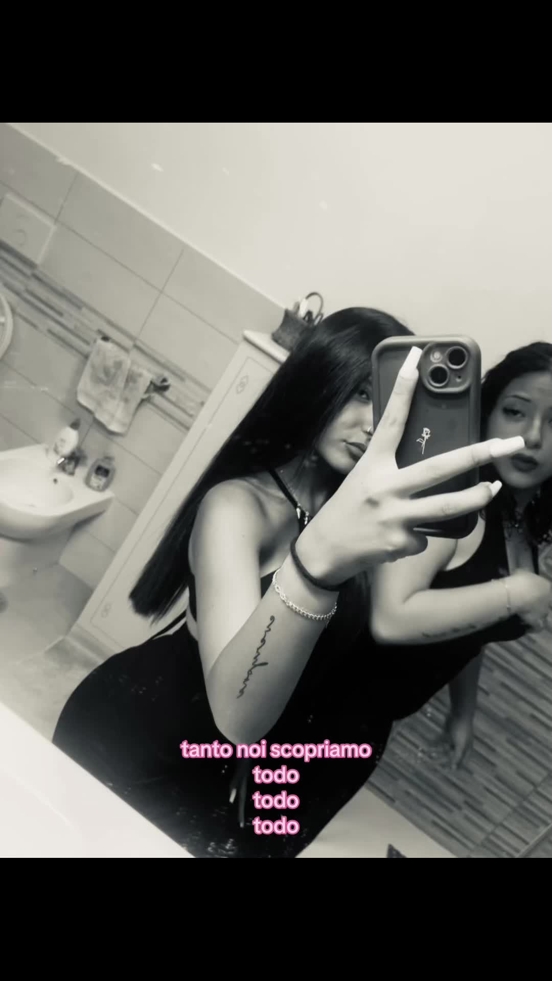 @𝟟𝟟𝟟