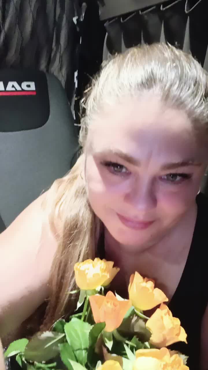 @AlenaBorys