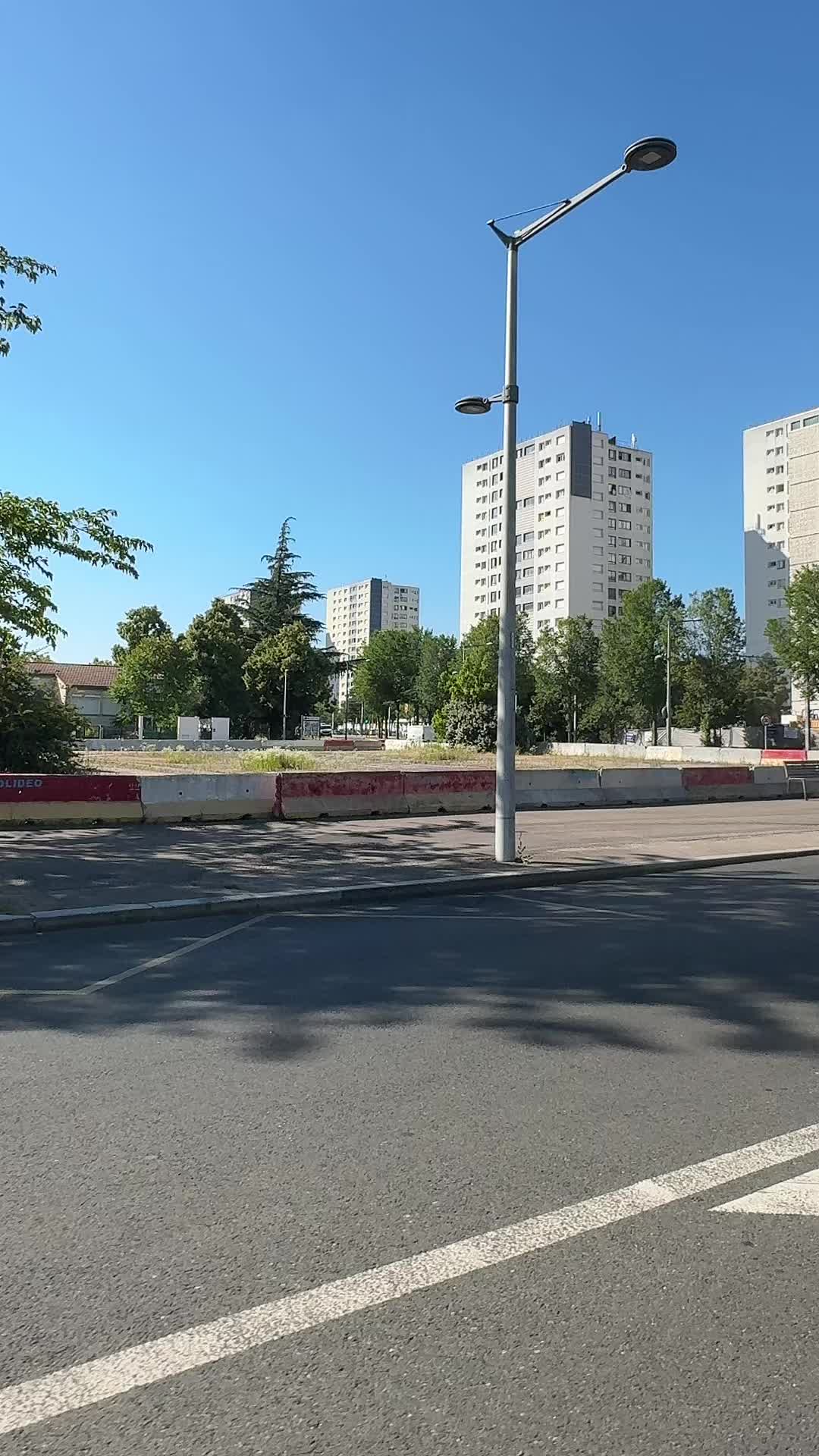@Saladedijonnaise