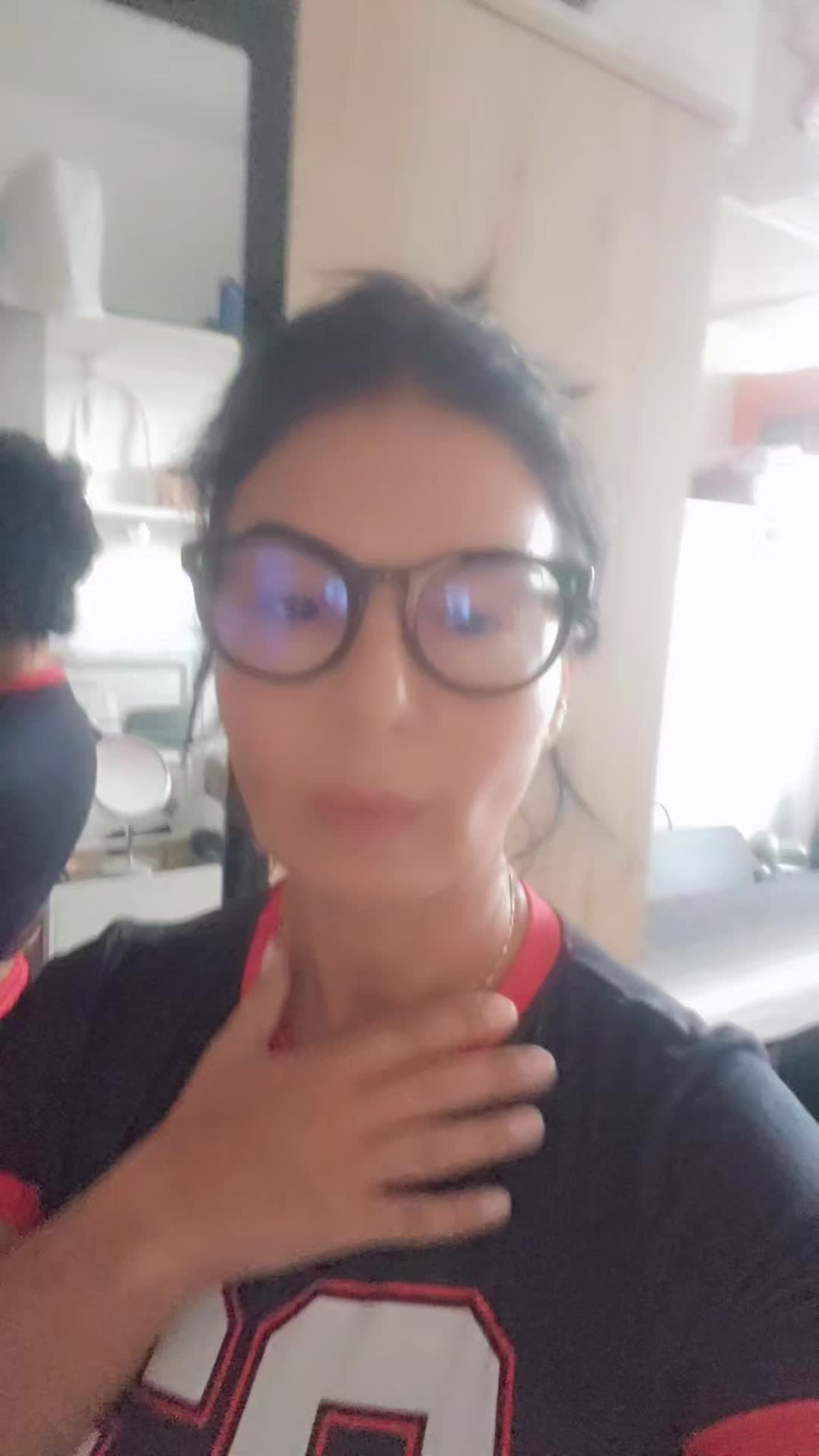 @roxy81