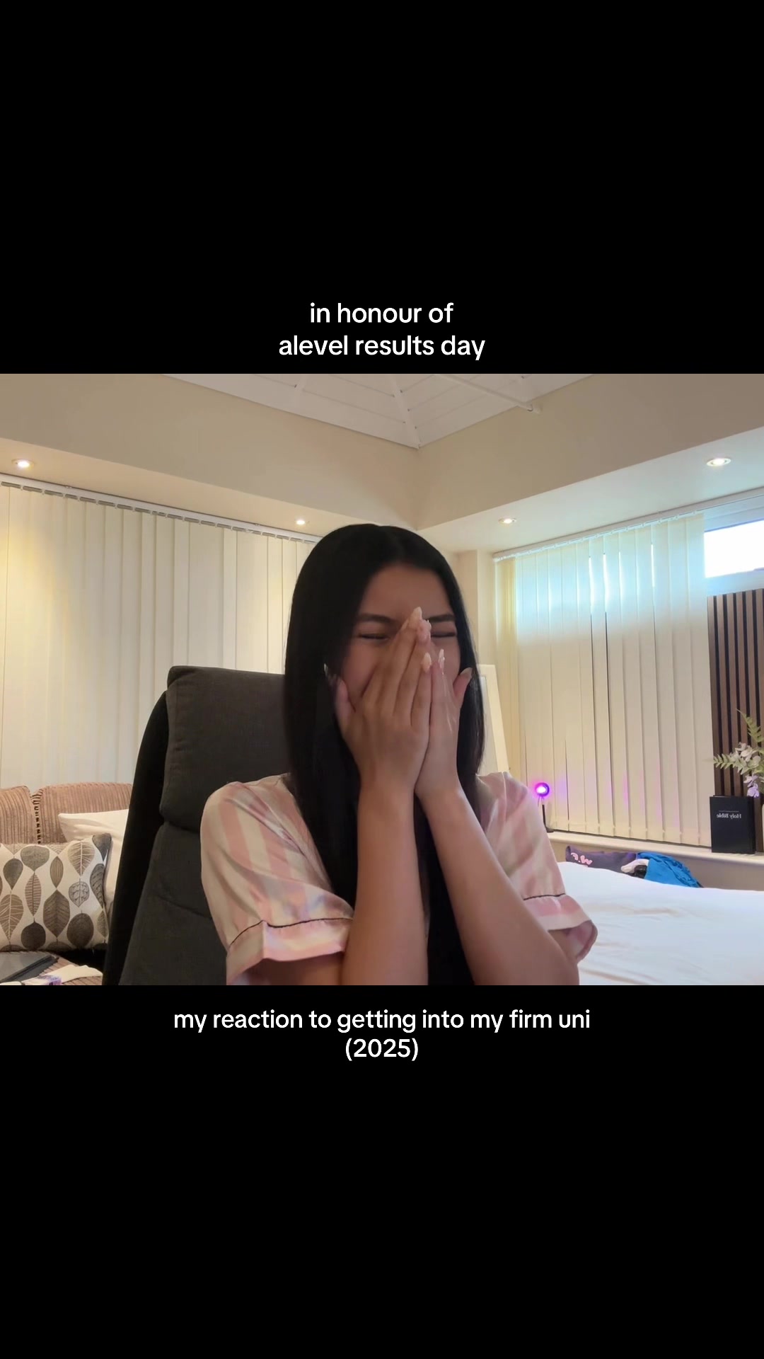 @ani^