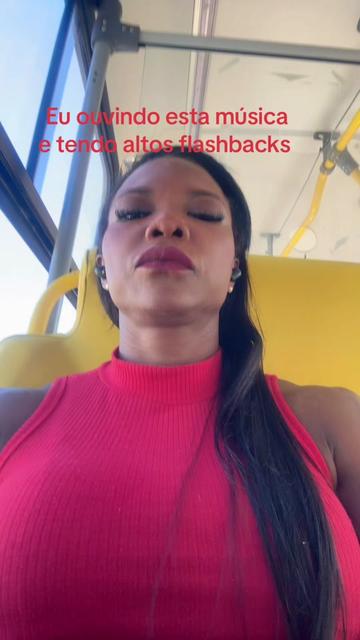 @@paulaamaralaan Instagram