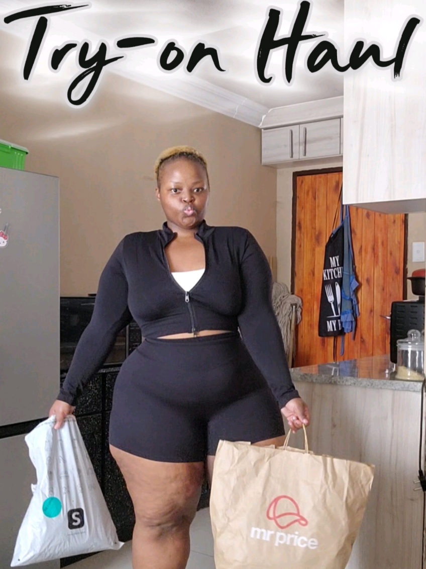 @Kat N |Plusize Fitness Babe💋