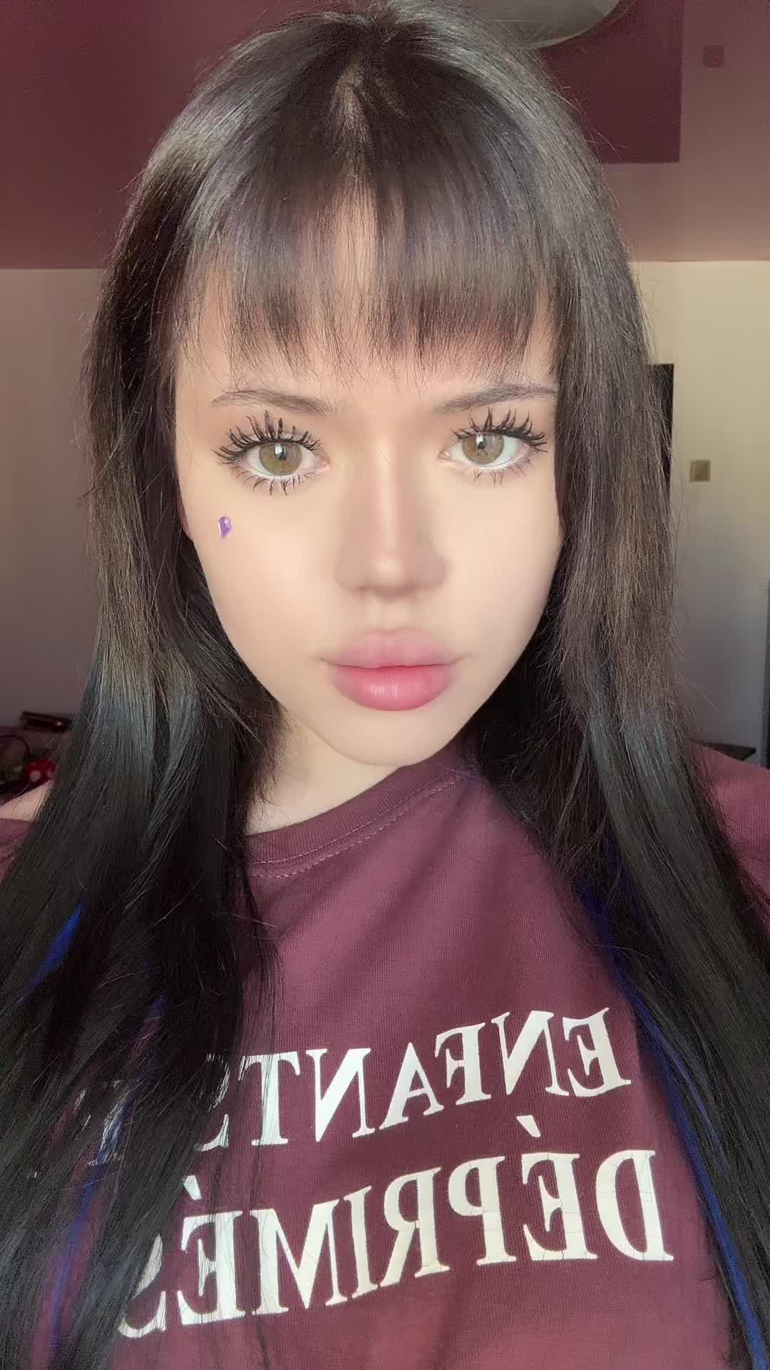 @meļaniia
