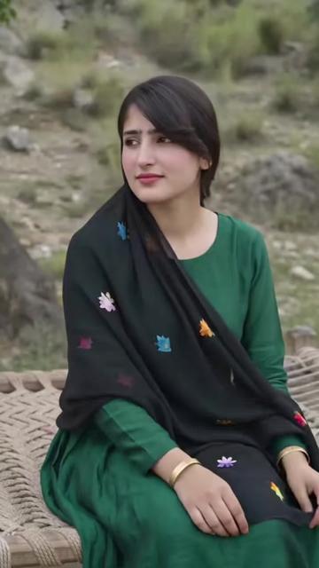 @❣️تورا غنم رنگا❣️