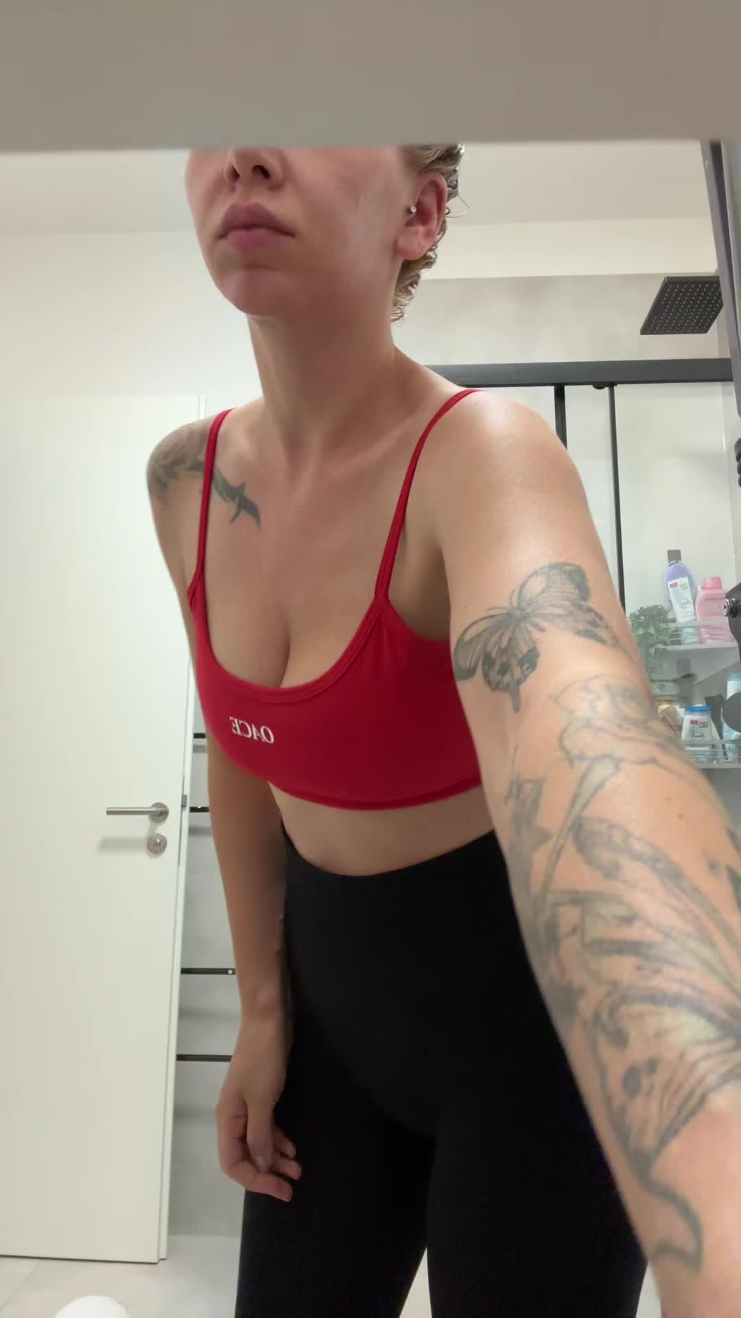 @Nadinator