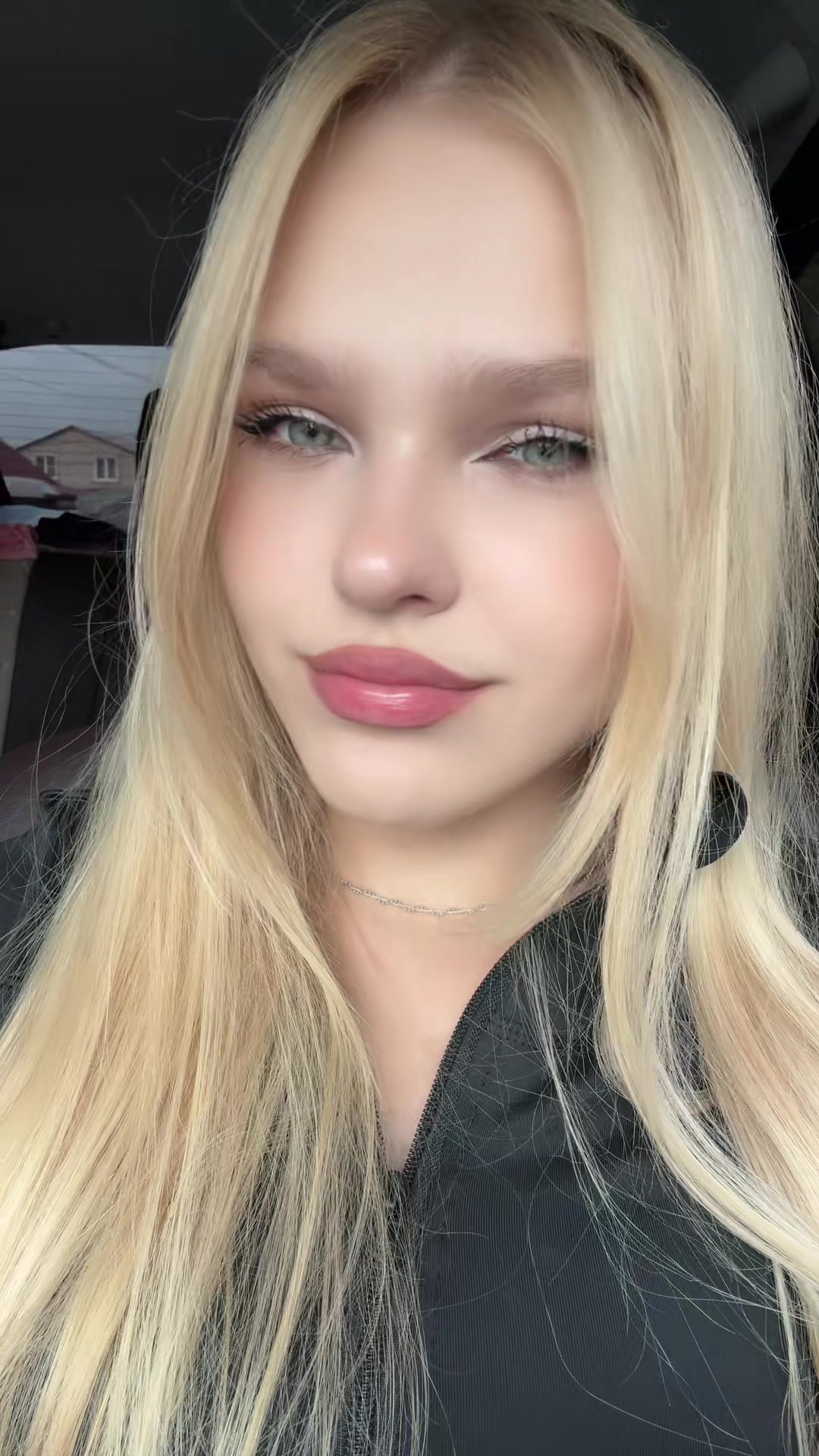 @🦊