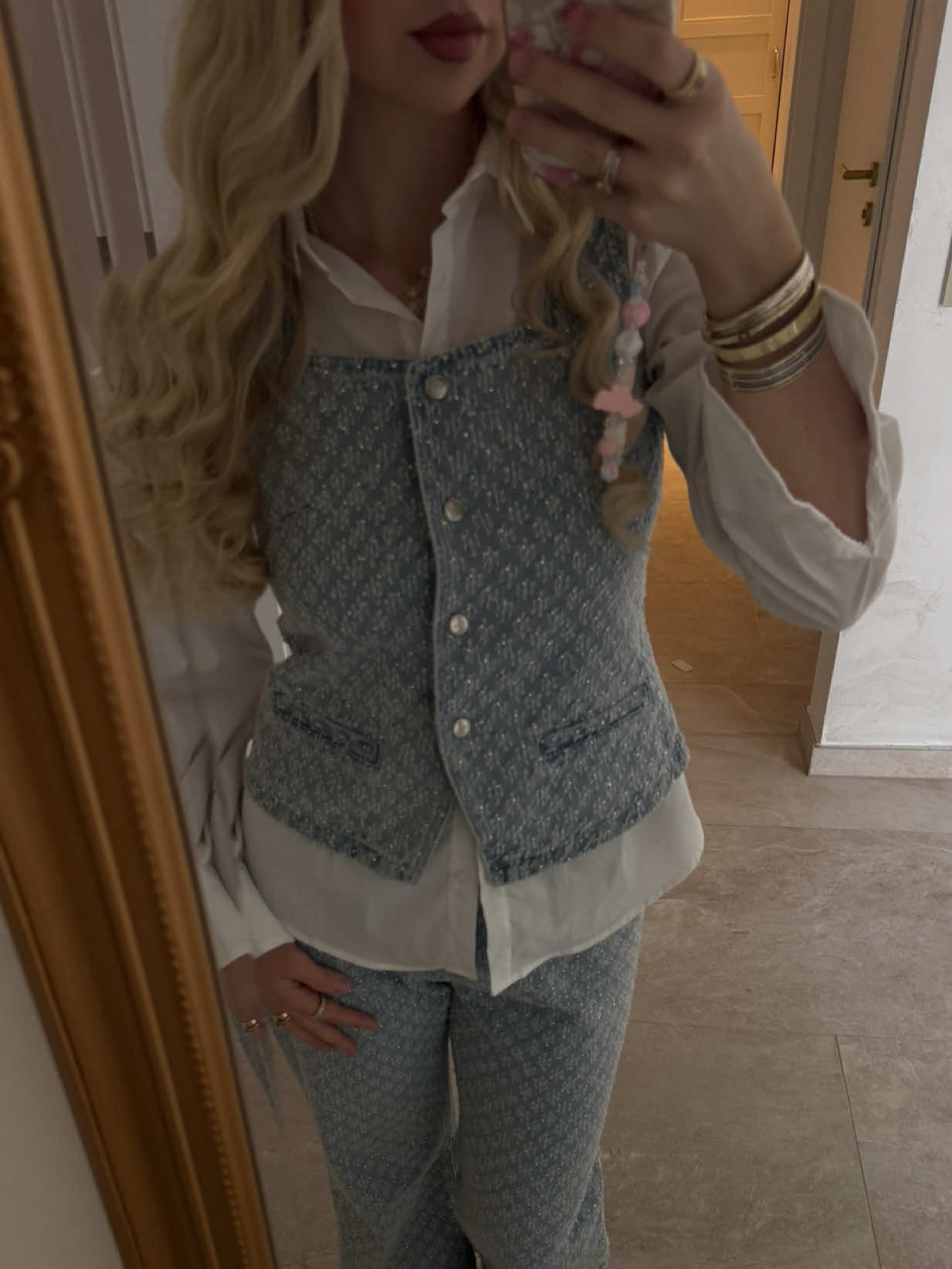 @Natyra