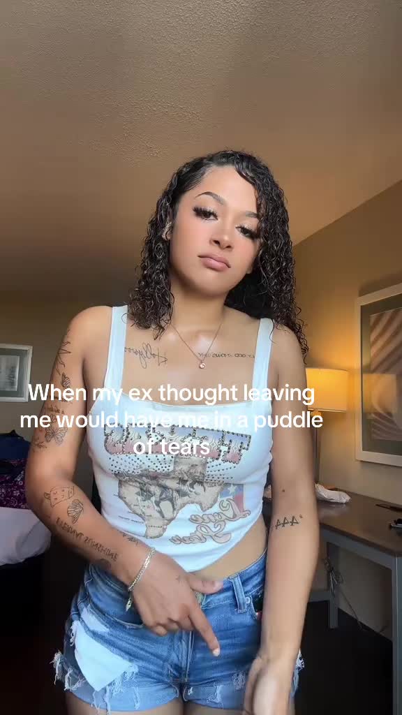@lydiiaamariiee